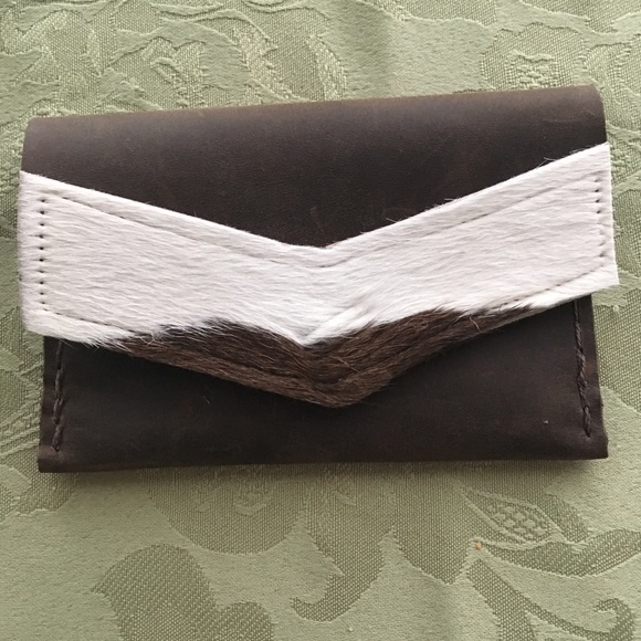 Cage & Lantern Handbags - NWOT Real leather / cow hide card holder wallet